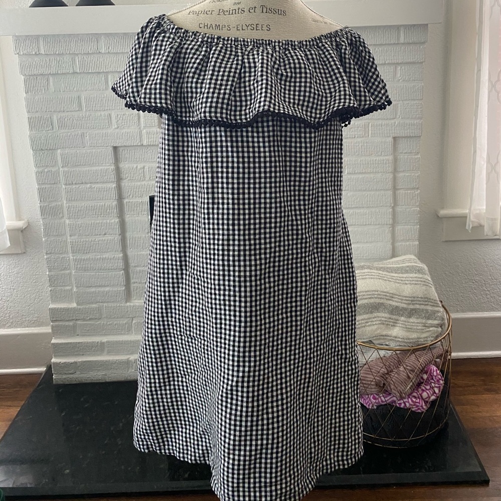 Tommy Bahama cute gingham off the shoulder dress
